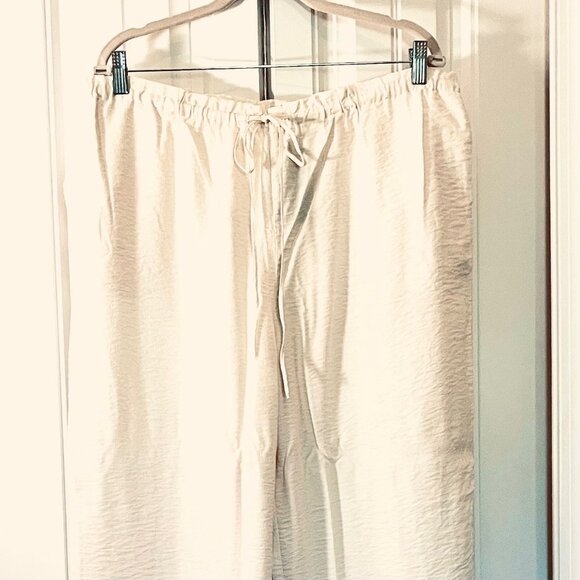 H&M Linen Blend Pull-on, High-rise, Cropped Pants in Cream (XL) New with Tag - Picture 6 of 10